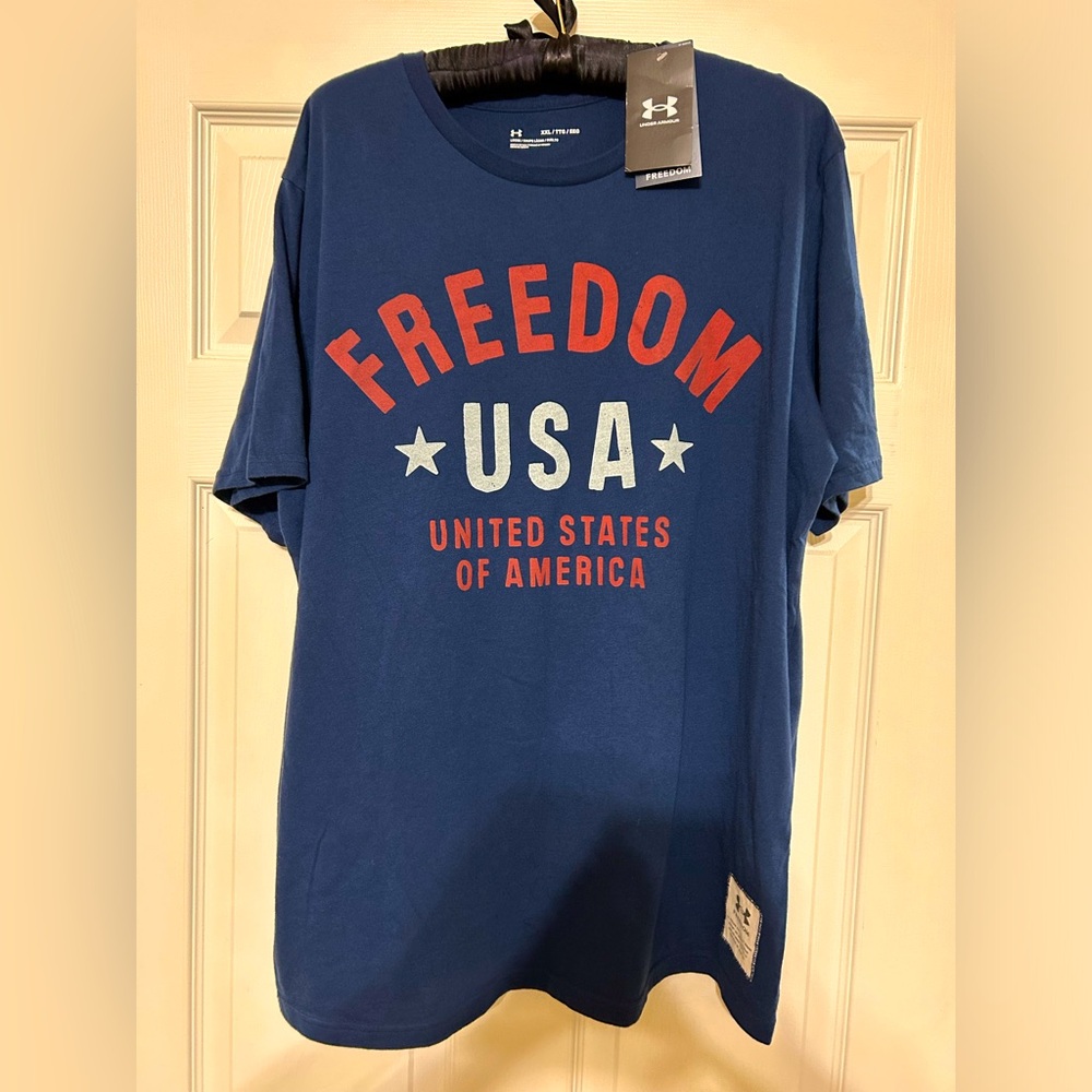 ⭐️5/$15 NWT Under Armour Navy Blue USA Freedom Patriotic America T Shirt XXL
